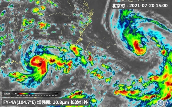                     卫星之眼看双台共舞：“查帕卡”即将登陆 螺旋结构清晰                    2